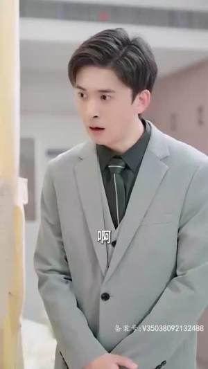 顾盼生兮(81集) 顾盼生兮(81集)古装热门短剧