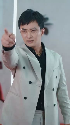 地低成海，人底成王（30集）追短剧看全集