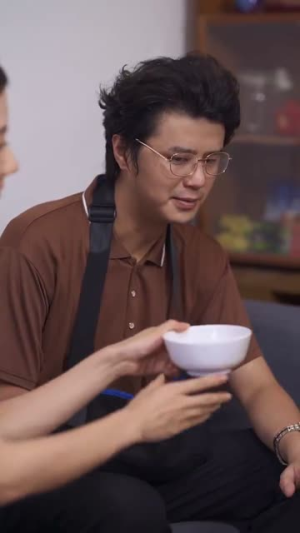 重生后我让全家跪地求饶（33集）原创精彩短剧