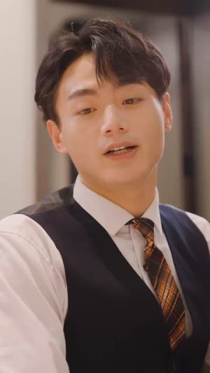 被闪婚老公套路（40集）好看上头的短剧