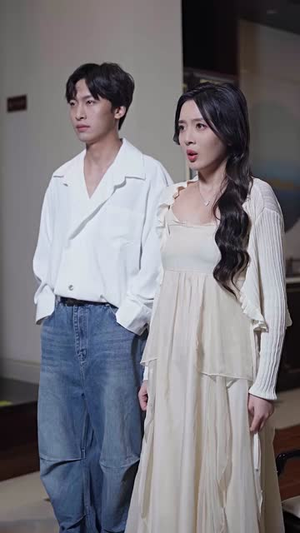 闪婚捡漏年下豪门继承人（79集）最热短剧抢先看