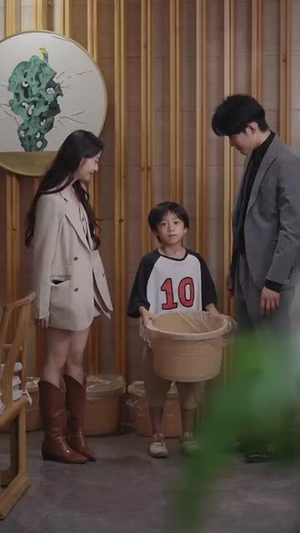 抓筋手的高光时刻（75集）热播短剧推荐