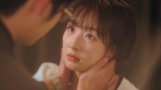 他蓄谋已久（12集）爆款短剧一起追