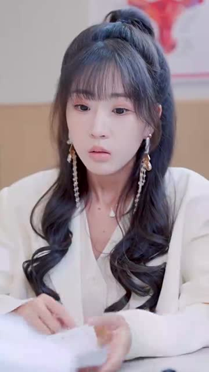 离婚后前夫秒变粘人精（80集）热门短剧在线看