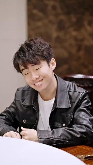 影帝，夫人又去当群演了（80集）真的太精彩了