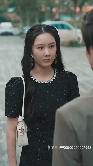 热辣滚烫之夜色(夜色盛装) 热辣滚烫之夜色(夜色盛装)在线观看