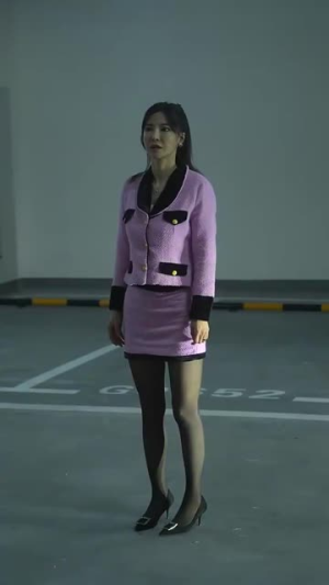 离婚后夫人是首富千金（100集）UC网盘在线看