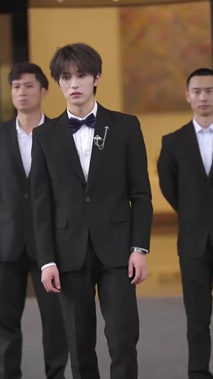 寄生上流（40集）免费看短剧全集