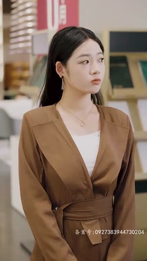 满级飒姐炸翻财阀家族（95集）热播短剧追不停