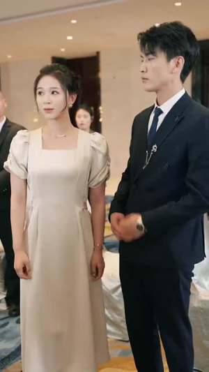 狂龙归来前妻阴谋难藏(42集) 狂龙归来前妻阴谋难藏(42集)越看越好看短剧