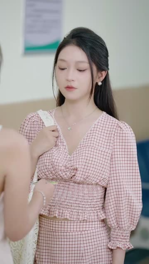 亲亲小甜妻（30集）一起看短剧