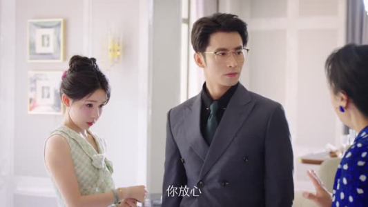 我在豪门装傻暴富（5集）百度在线观看