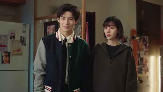 阳光灿烂时(全18集) 阳光灿烂时(全18集)超爽短剧推荐