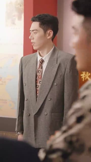 重生之我靠古玩再发家（102集）无需充值尽情看