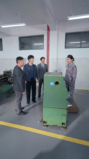 重回职场我在隔壁当老大（62集）最火爆短剧