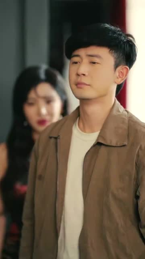 胜率百分之一看我如何逆袭成股神 (83集)超火热门短剧