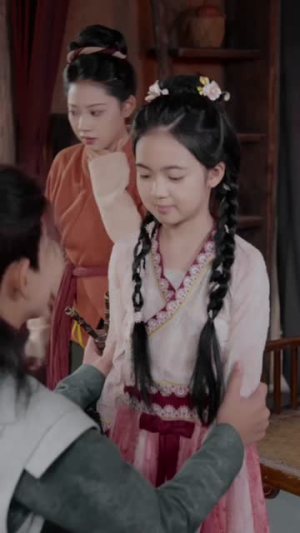 惊逃荒路上她捡到了一代君王（78集）热门短剧大全