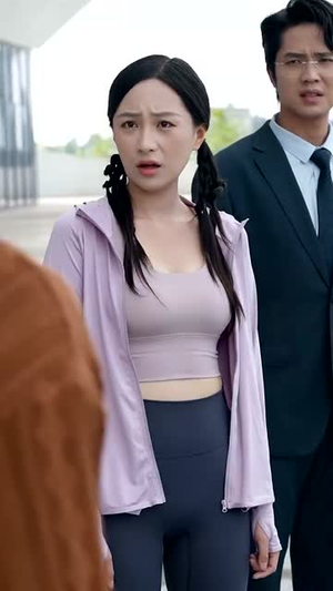 逆袭从阿姨家开始 (73集)熬夜追短剧