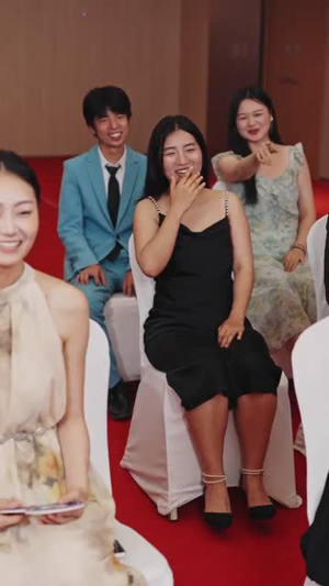 玄学小奶包全家靠我逆天改命（80集）爆款短剧推荐