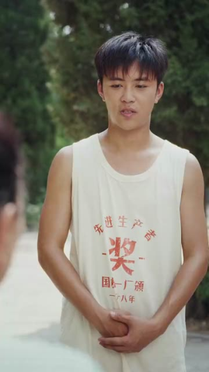 重生年代我有空间缺粮不慌（104集）小短剧推荐