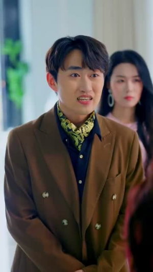 万物交易群(73集) 万物交易群(73集)短剧越看越精彩