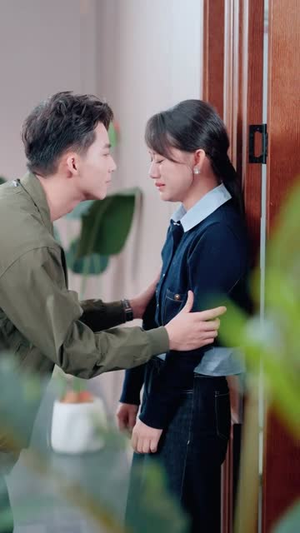 向光而行（82集）短剧太精彩