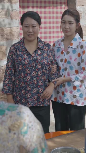 情满小院（35集）短剧片段推荐