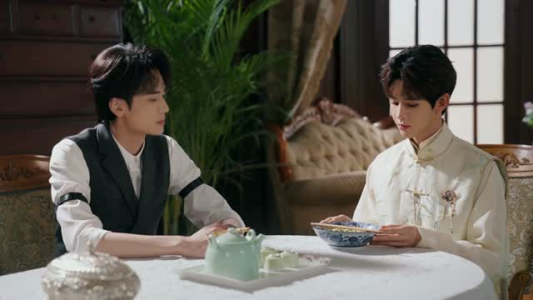 裂焰（50集）集免费看短剧