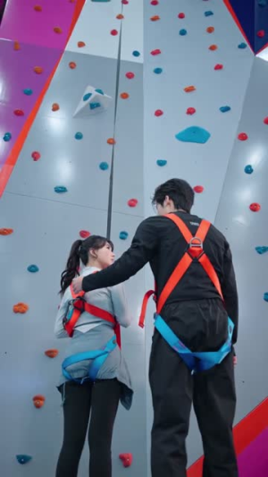 越夜越野(74集) 越夜越野(74集)全网独播免费看