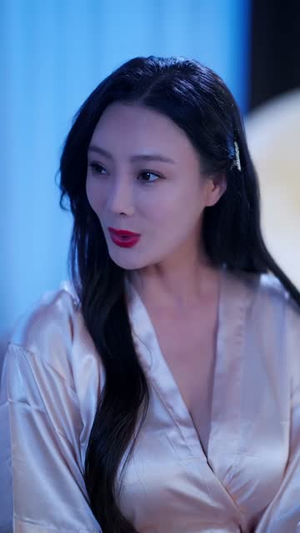 她位高权重，偏撩我（80集）一口气看完