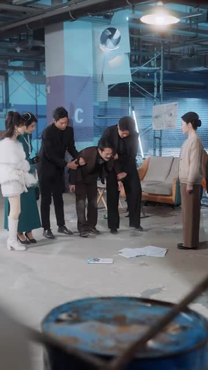 别惹安小姐，她妈是大嫂（100集）热门短剧追不停