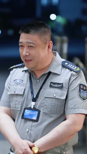 隐龙守校门(88集) 隐龙守校门(88集)热门短剧榜单