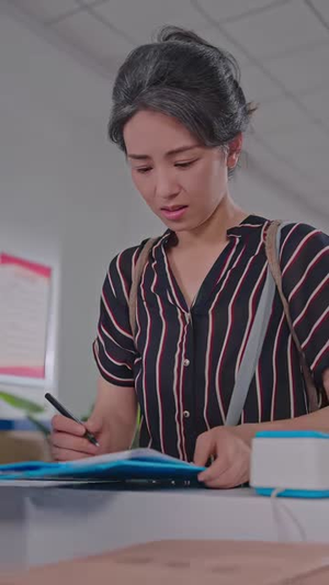 老太片场跑龙套，养活古代一家人第二季（88集）短剧精彩不断
