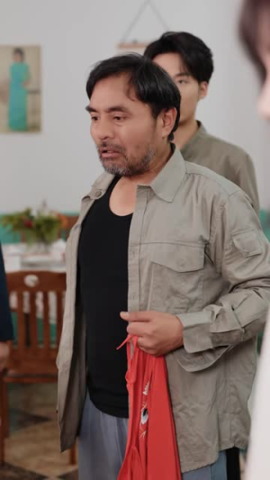 重生护妹，看我掀翻绝户宴（30集）短剧分享片段