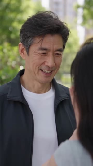 幸福敲门：家有萌娃三个（174集）一个短剧看全集
