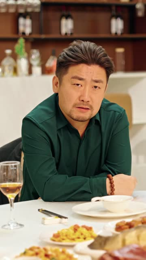 穿越未来二十年，我开启情绪收集系统（79集）免费短剧看不停