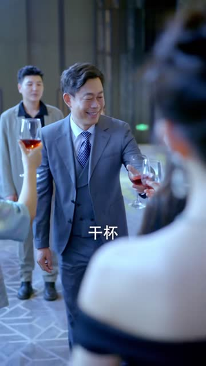 ALLIN女王（80 集）好看短剧抢先看